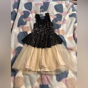 Very cute formal dress